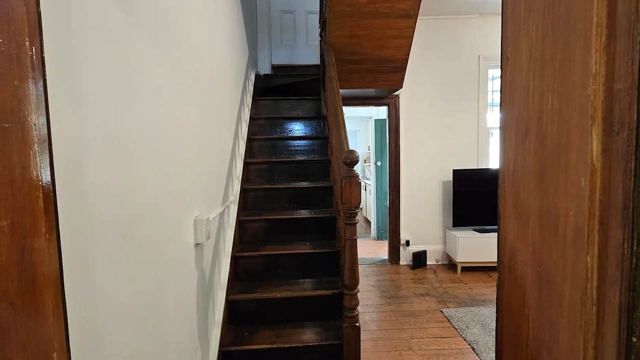 Furnished room with own bathroom