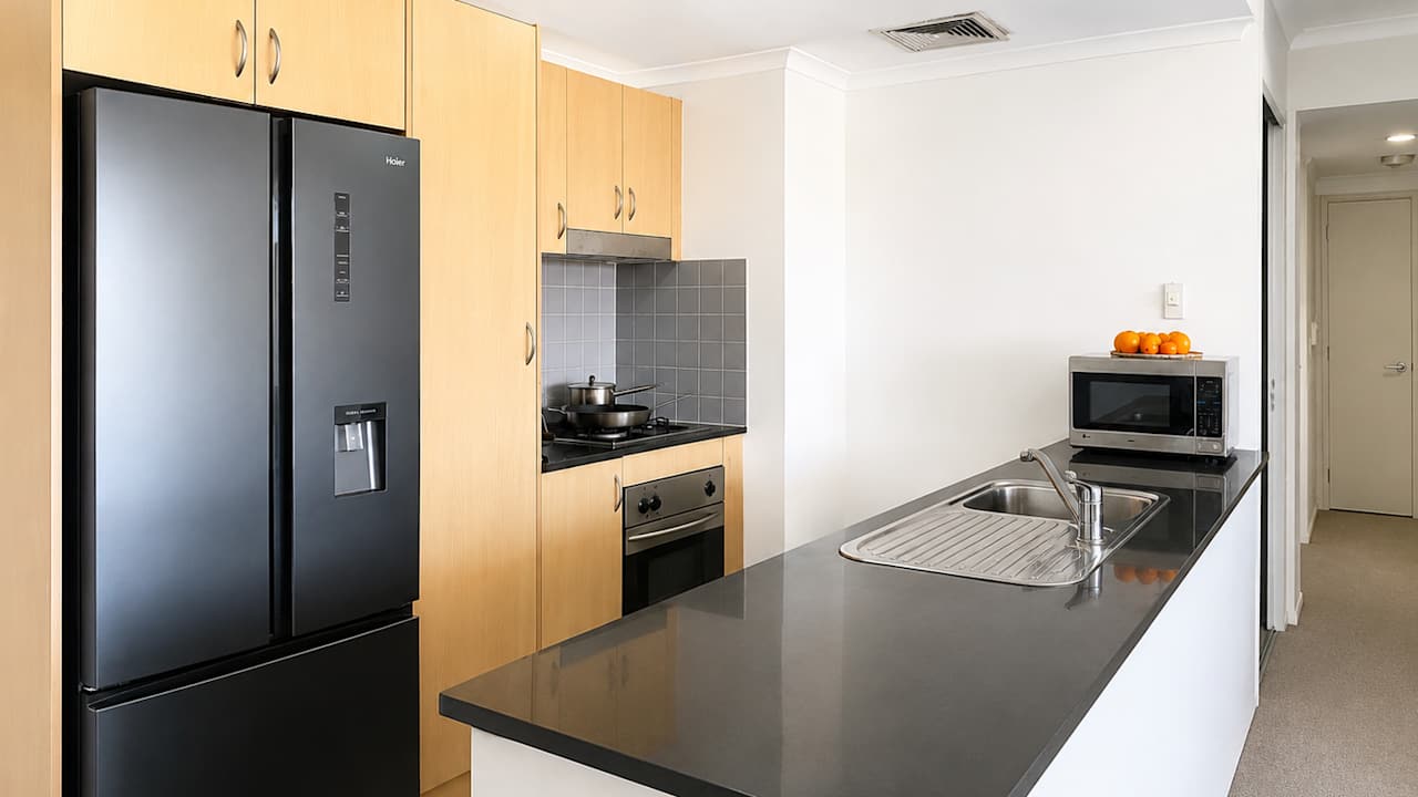 Furnished room with ensuite in a flatshare