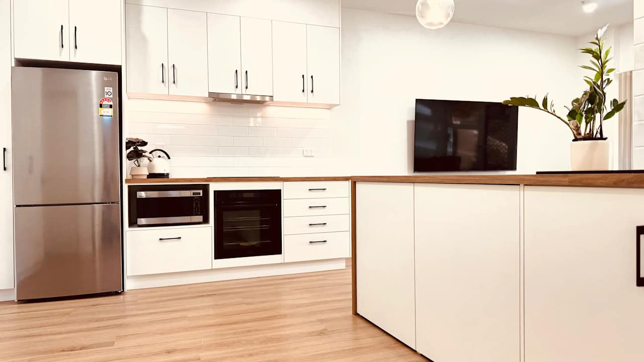 Whole property with 2 rooms for rent