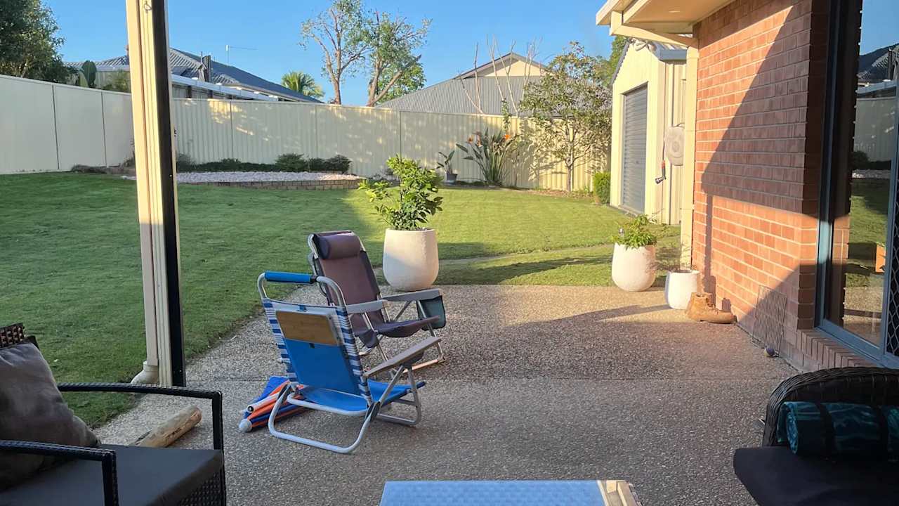 Whole property with 3 rooms for rent