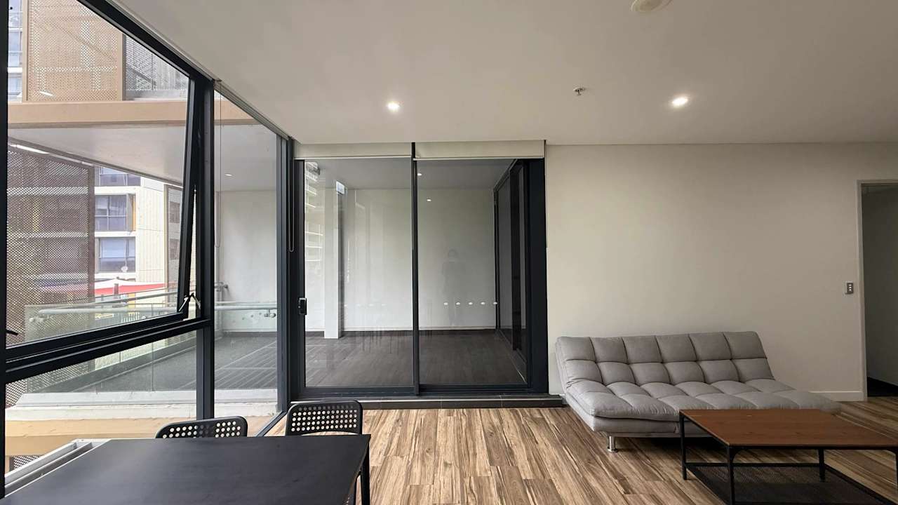 Furnished room with ensuite in a share house