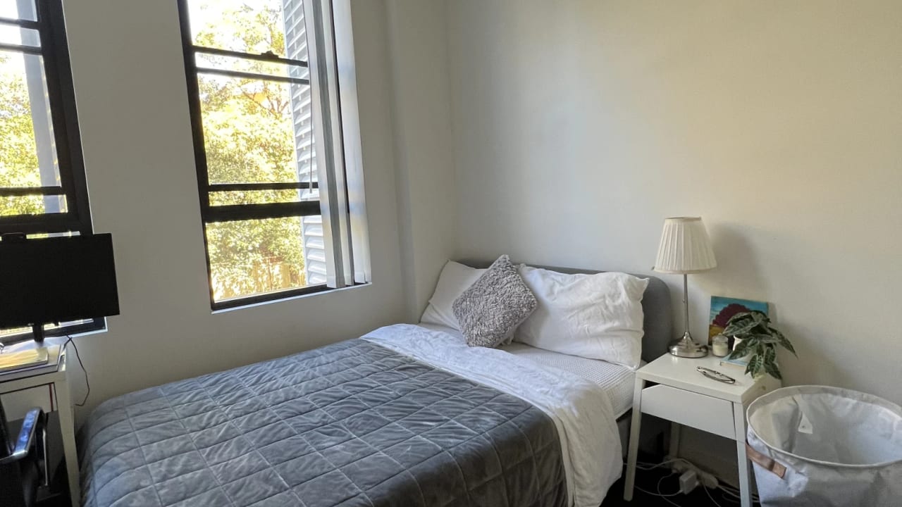 Furnished room with own bathroom