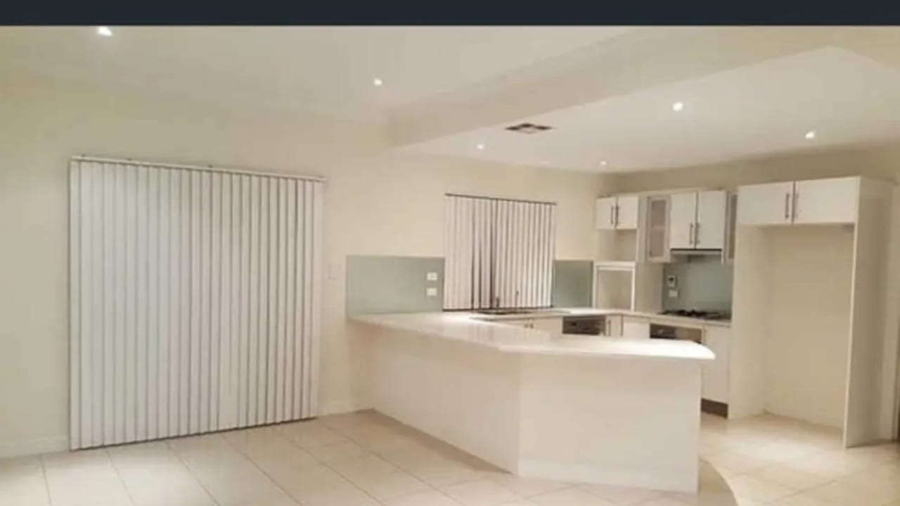 Unfurnished room in a share house