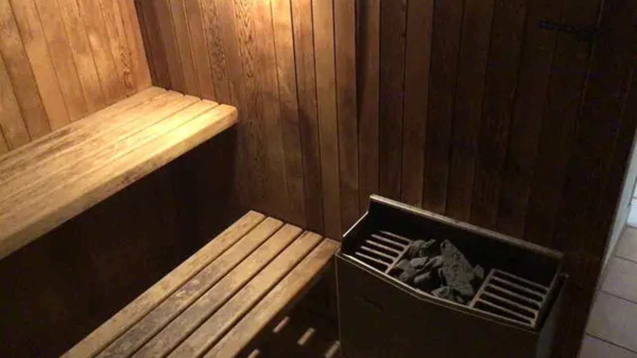 Whole property with 3 rooms for rent
