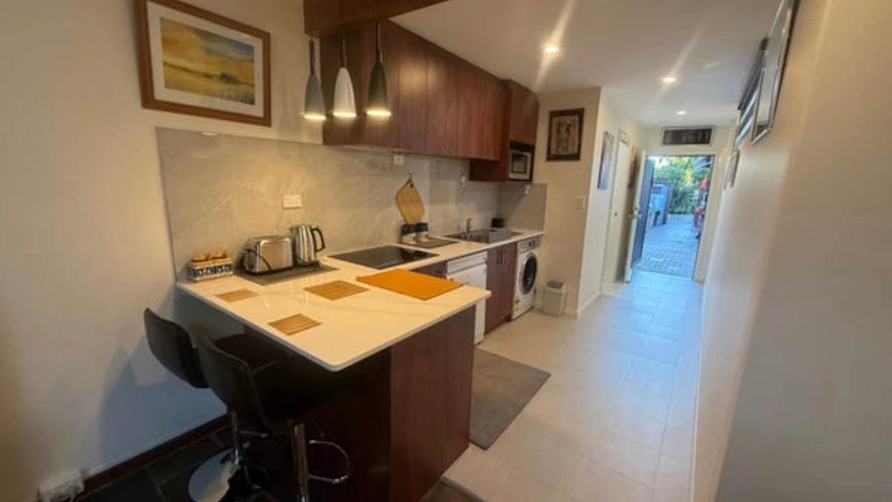 Furnished room granny flat for rent