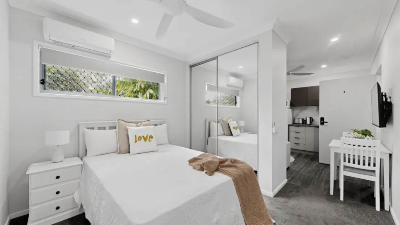 Furnished room with ensuite in a share house