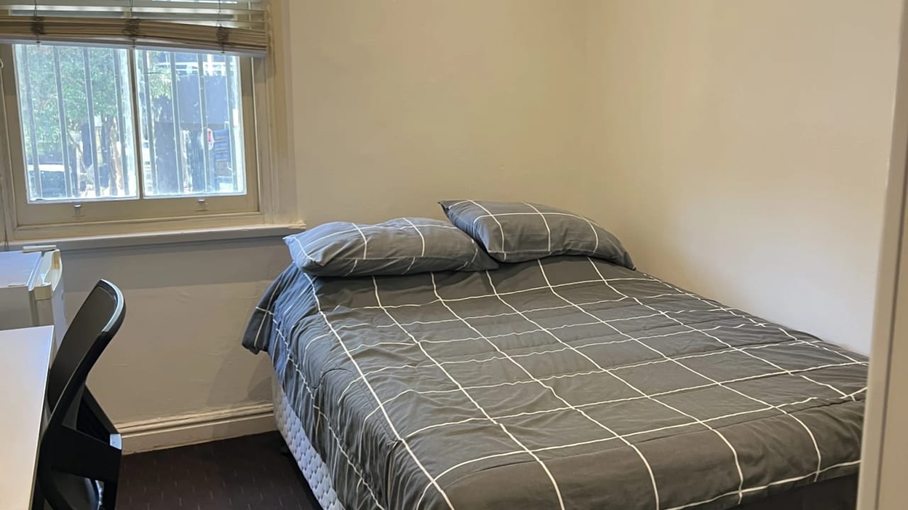 Furnished room in a share house