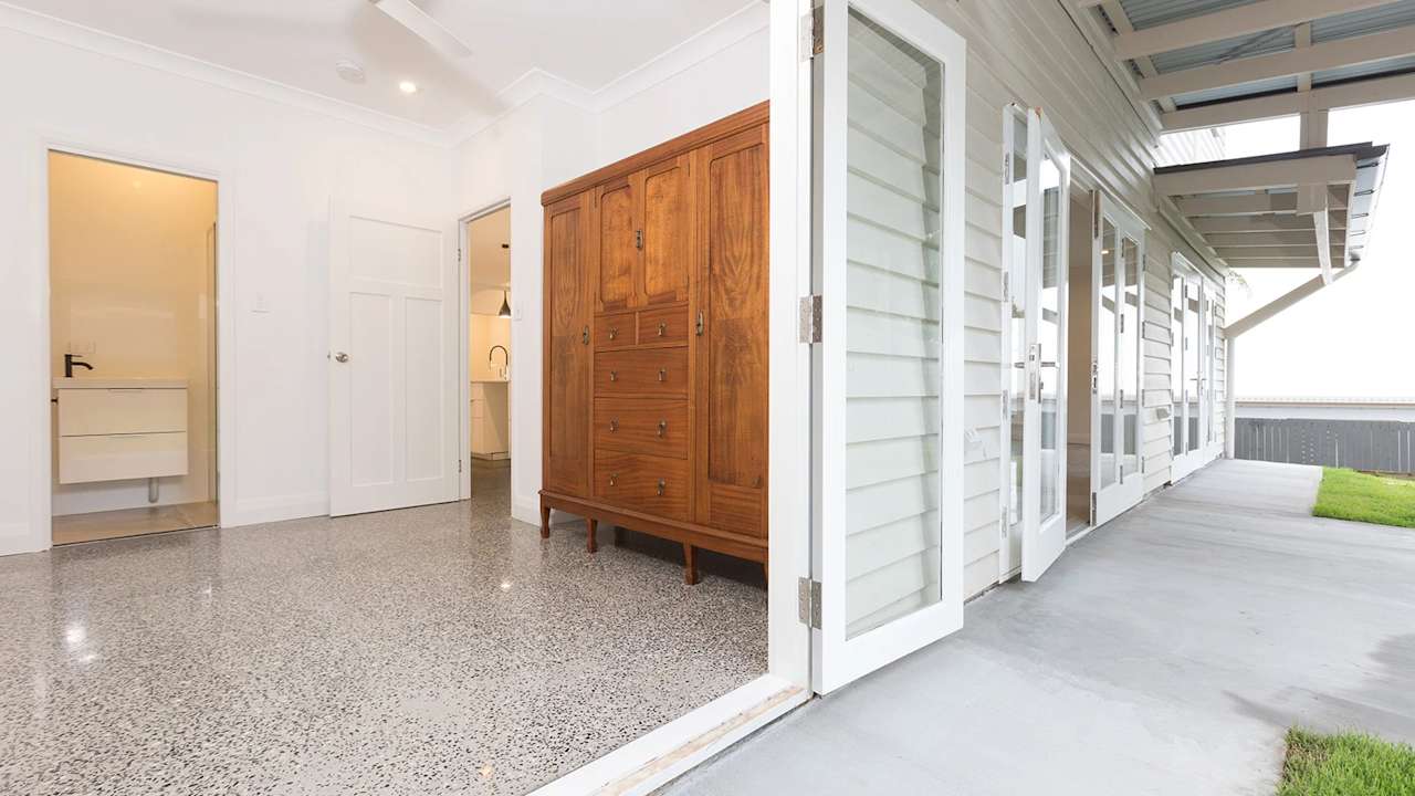 Room with ensuite in a share house