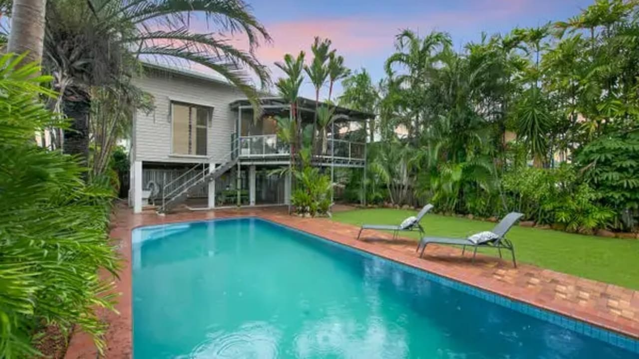 Room in a share house