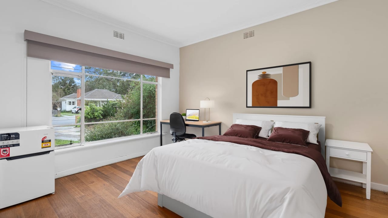 Furnished room in a share house