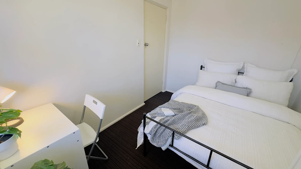 Furnished room in a share house