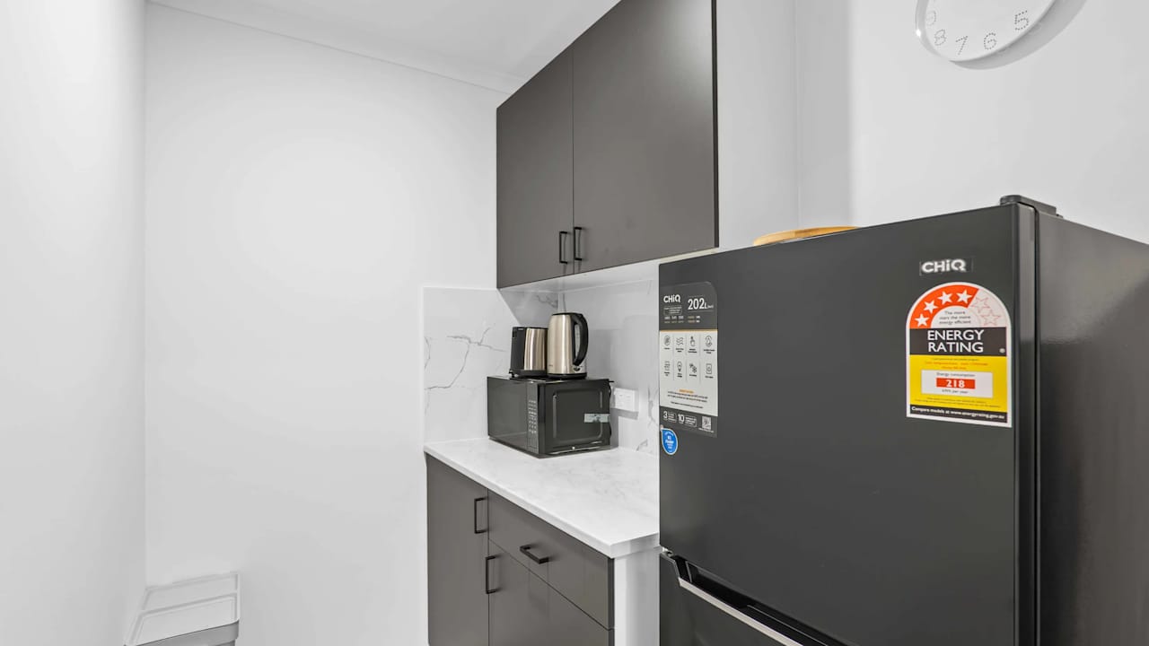 Furnished room with ensuite in a share house