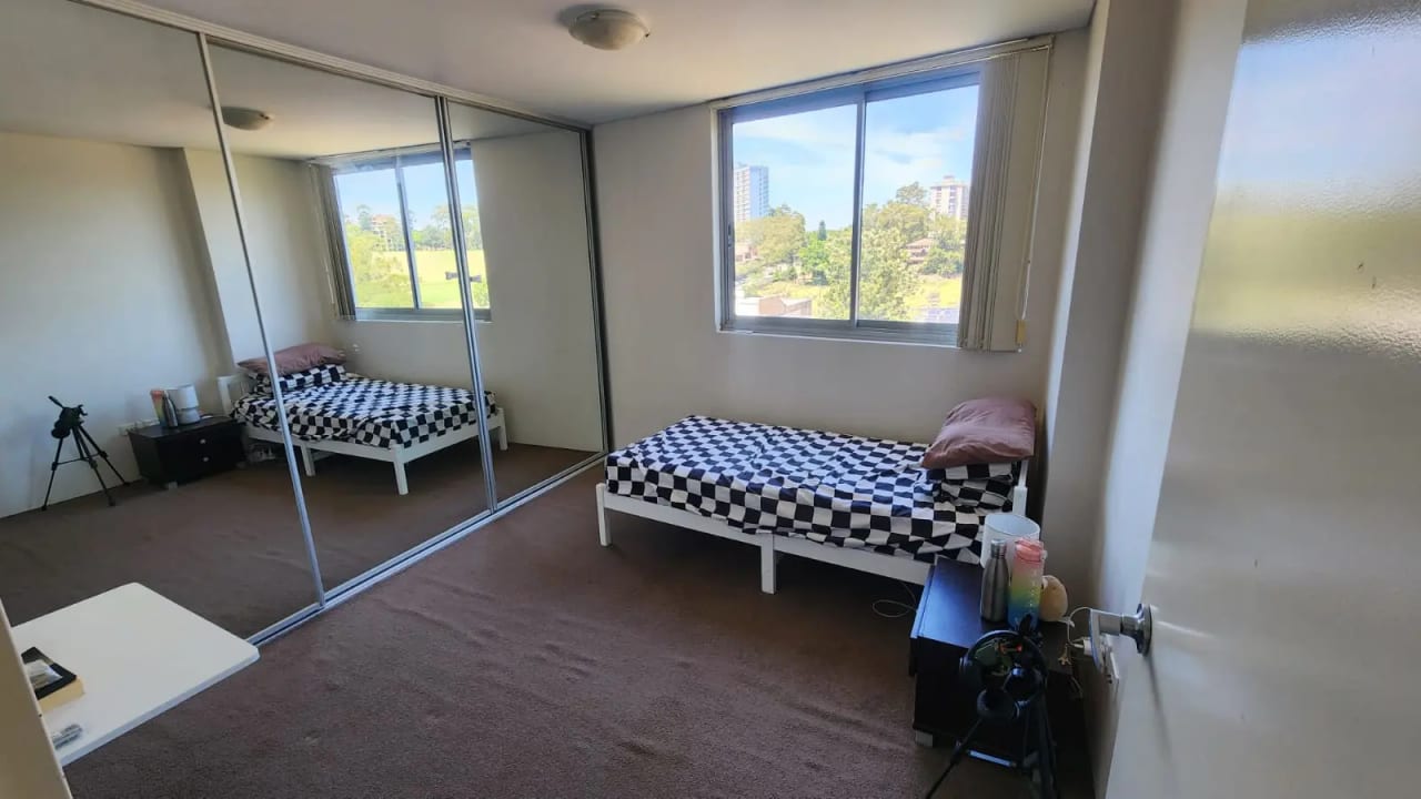 Unfurnished room with own bathroom