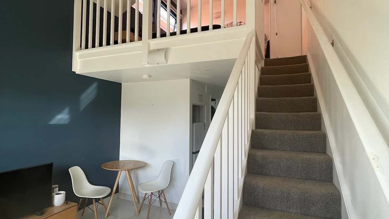 Furnished room studio flat for rent