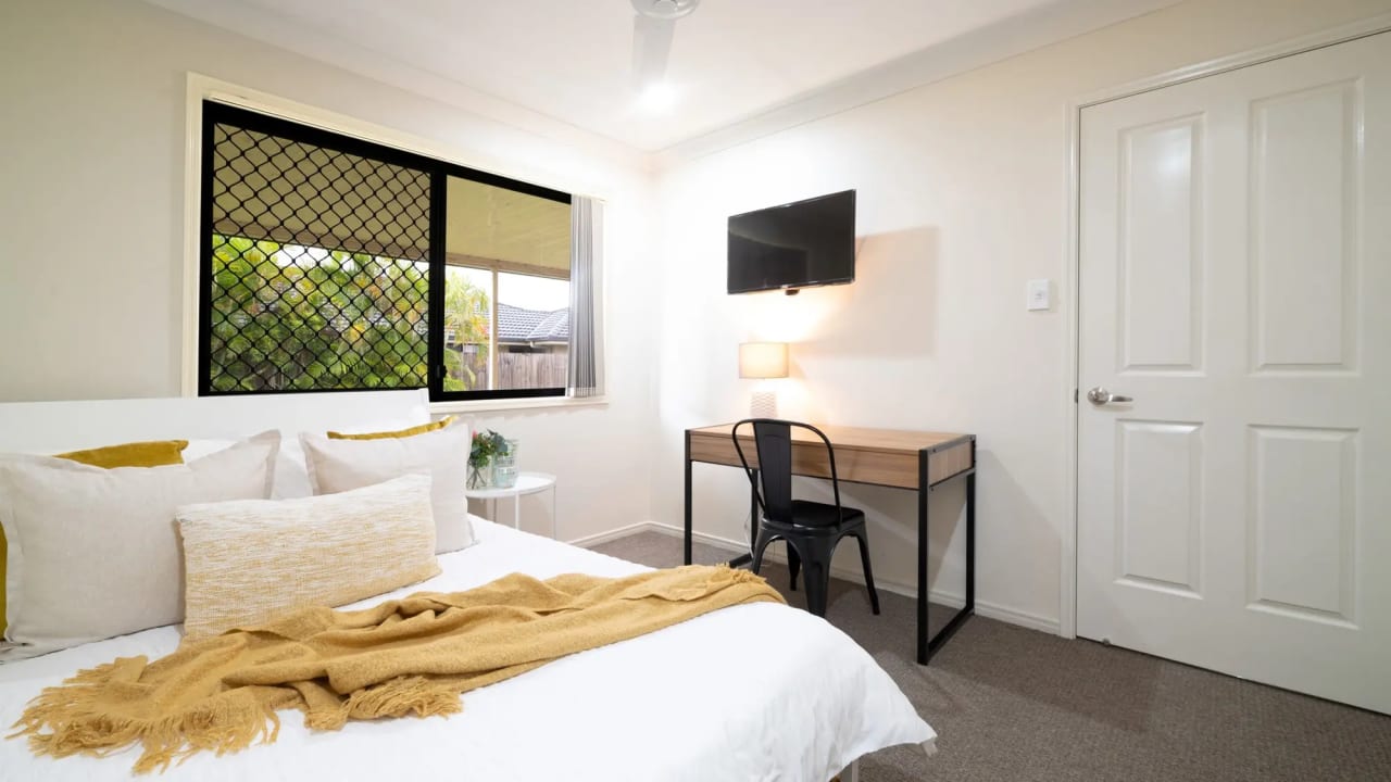 Furnished room granny flat for rent
