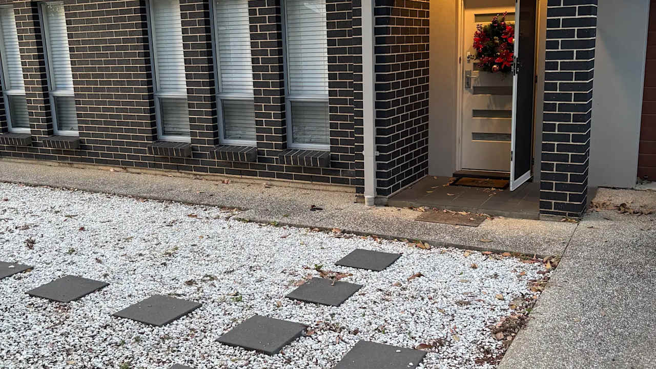 Unfurnished room with own bathroom