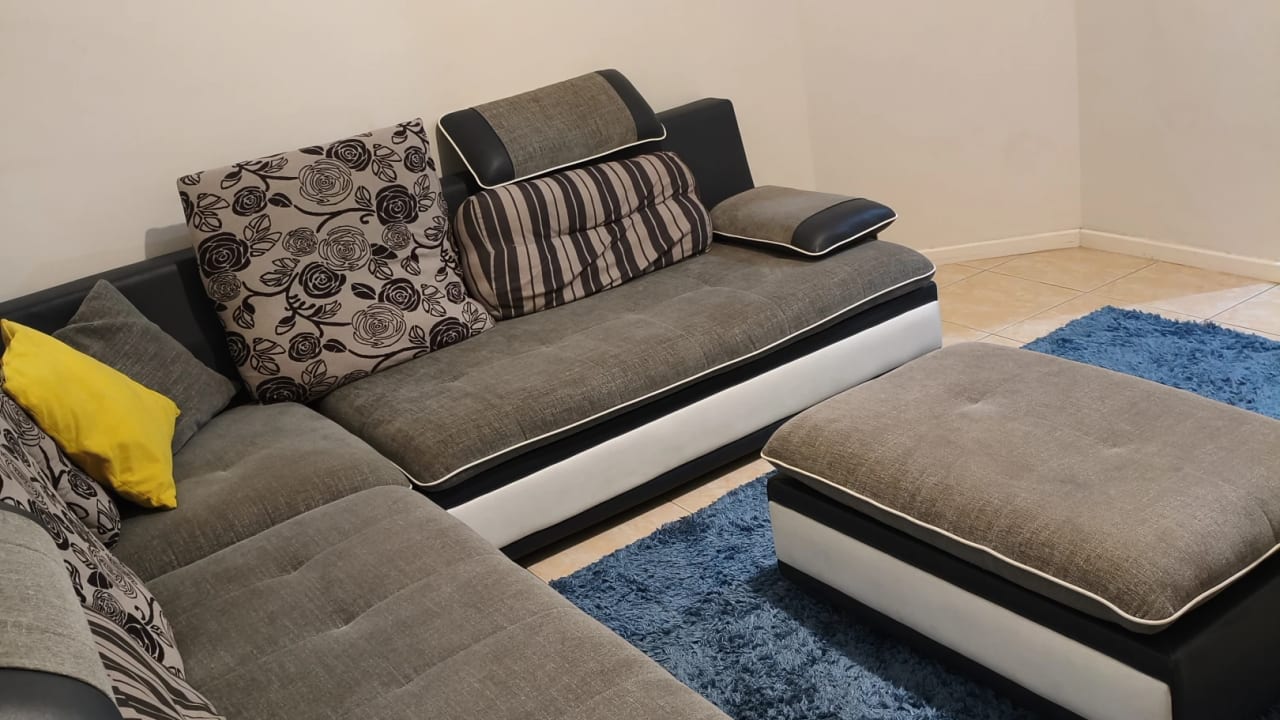 Whole property with 3 rooms for rent