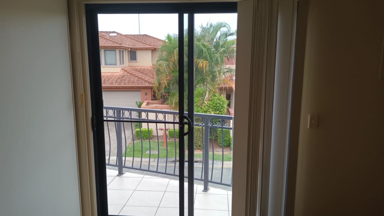 Unfurnished room with ensuite in a share house
