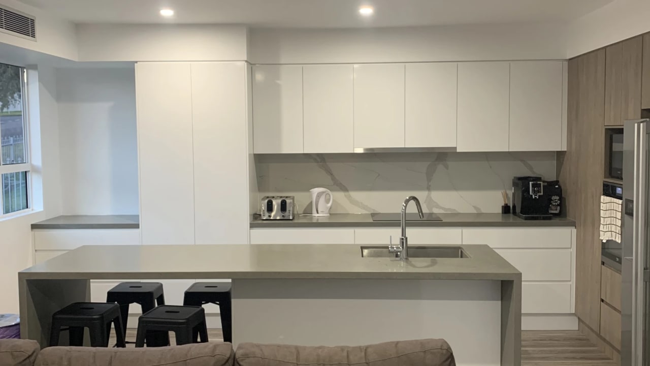 Room in a share house