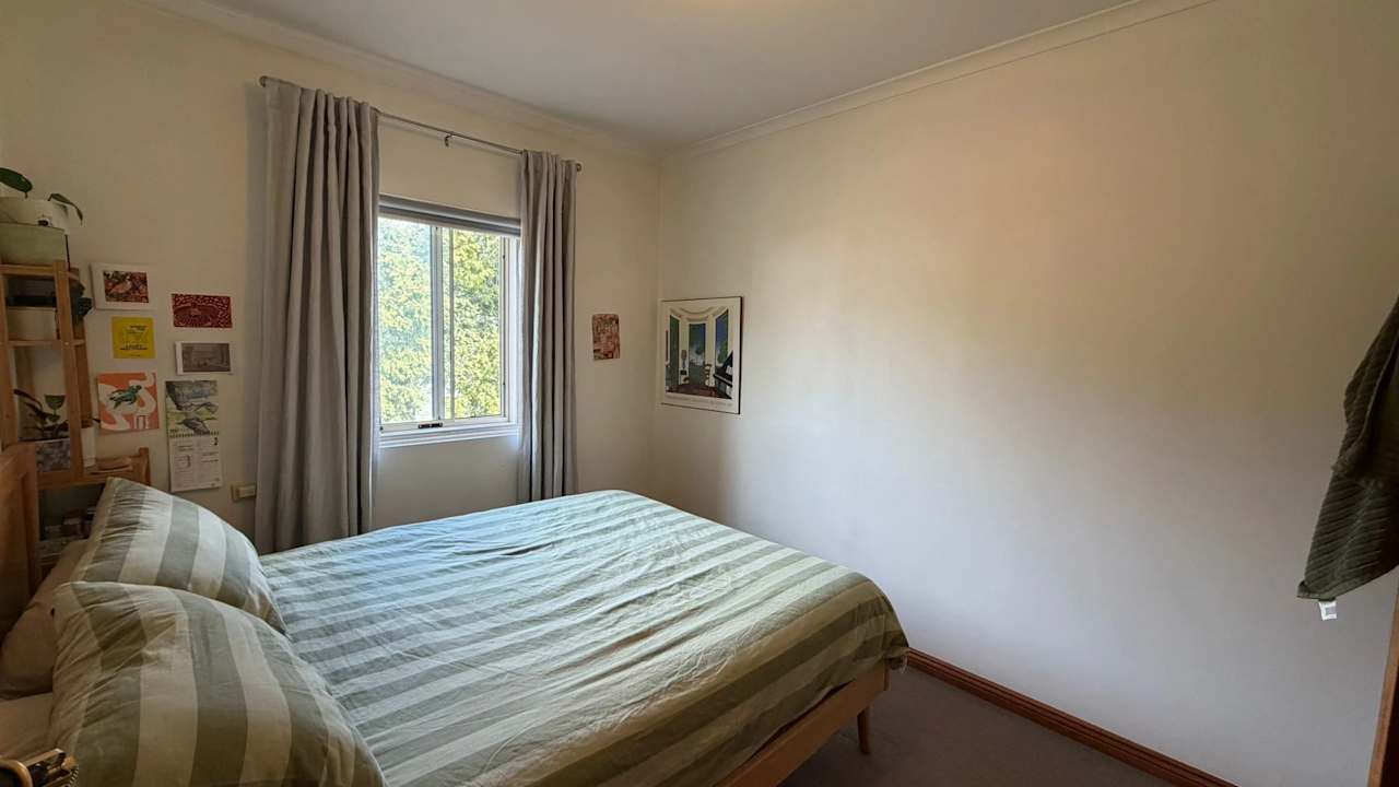 Unfurnished room in a share house