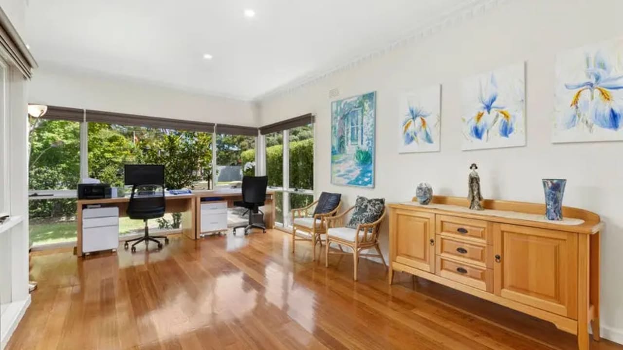 Room with ensuite in a share house