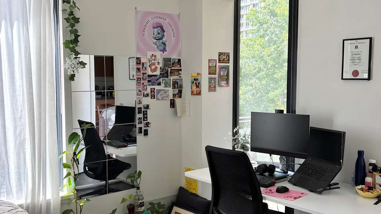 Unfurnished room with ensuite in a flatshare