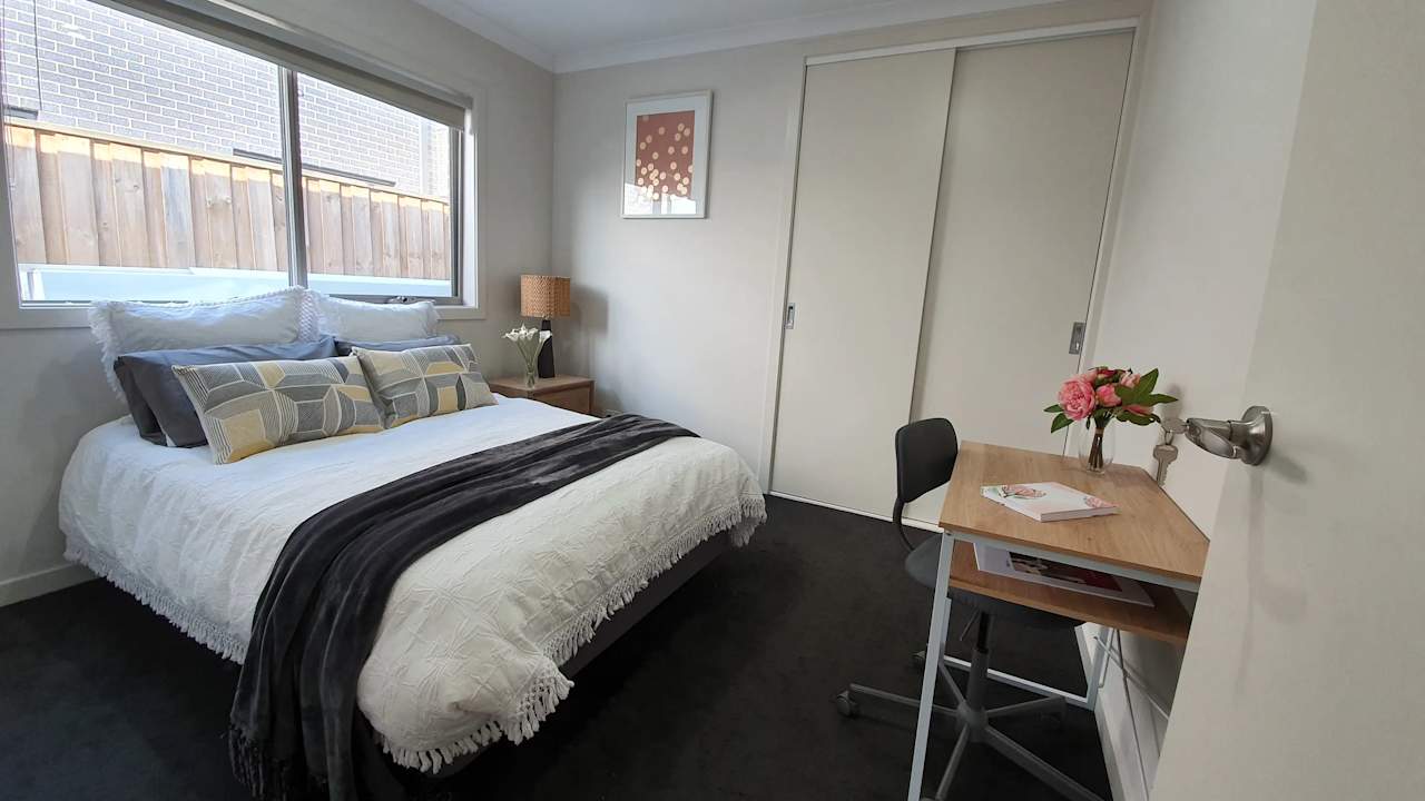 Room in a share house