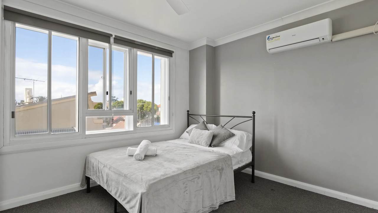 Furnished room with ensuite in a share house
