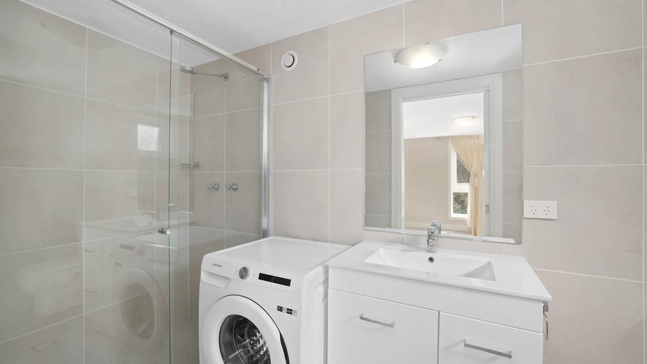 Unfurnished room with ensuite in a share house