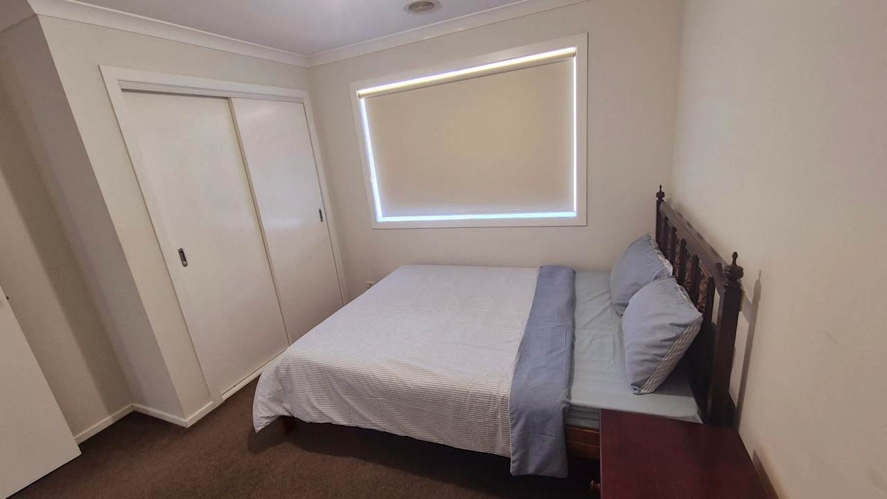 Furnished room with own bathroom