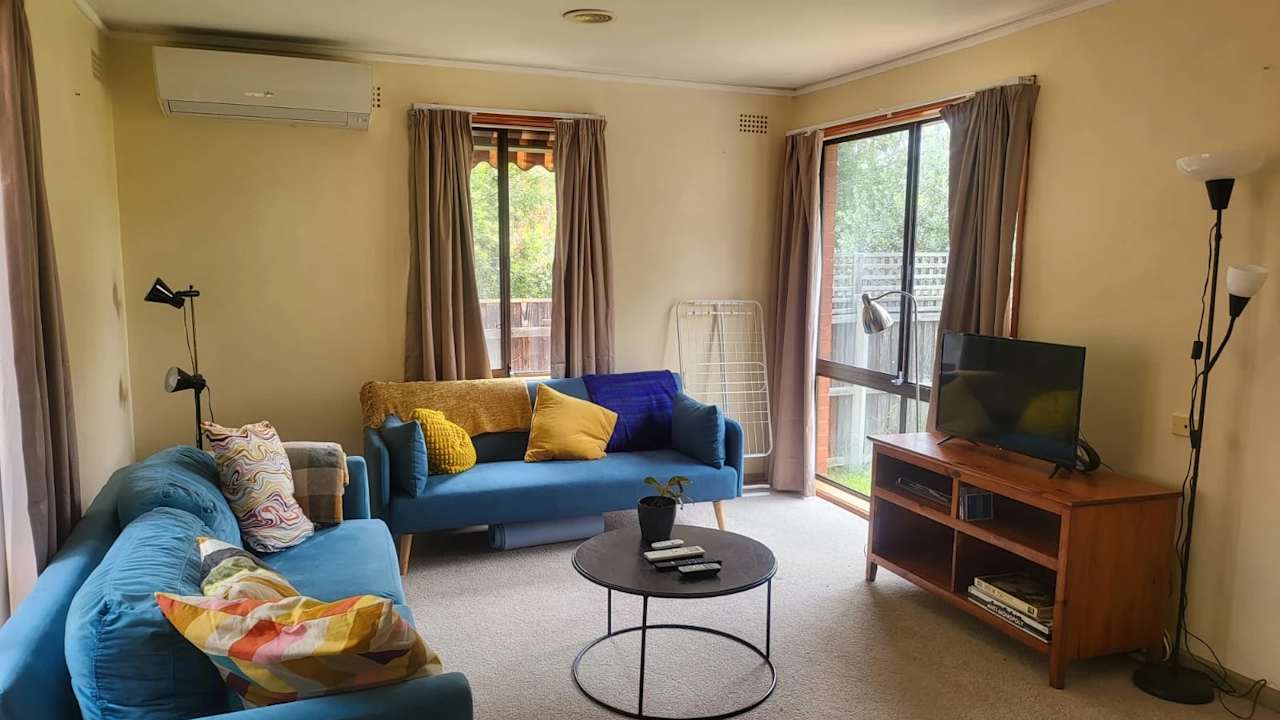 Unfurnished room in a share house