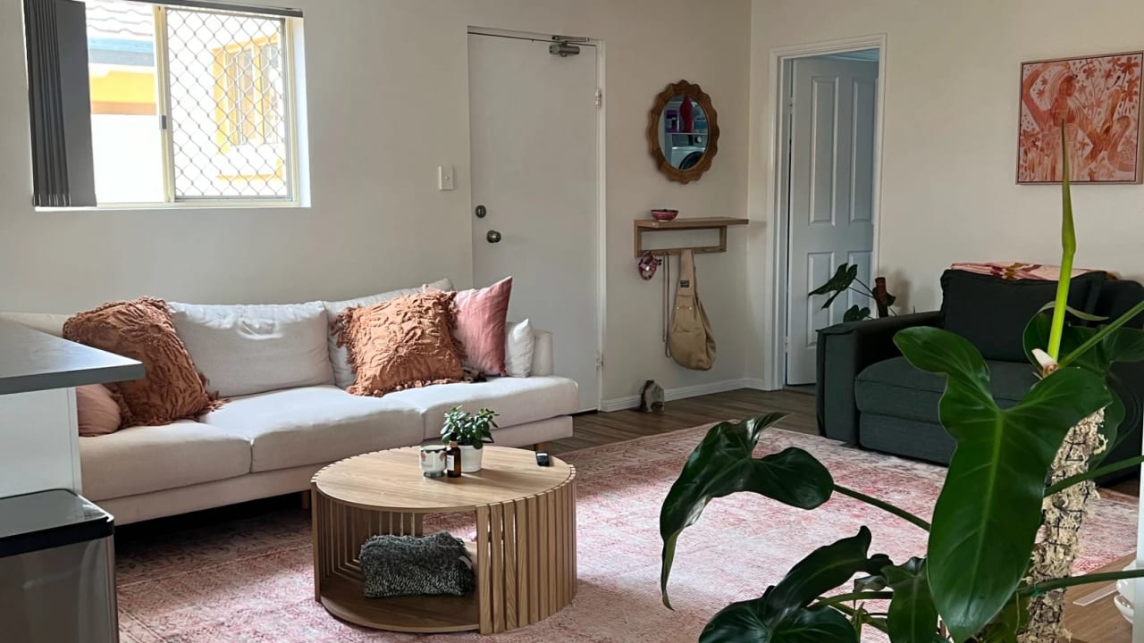 Unfurnished room with own bathroom