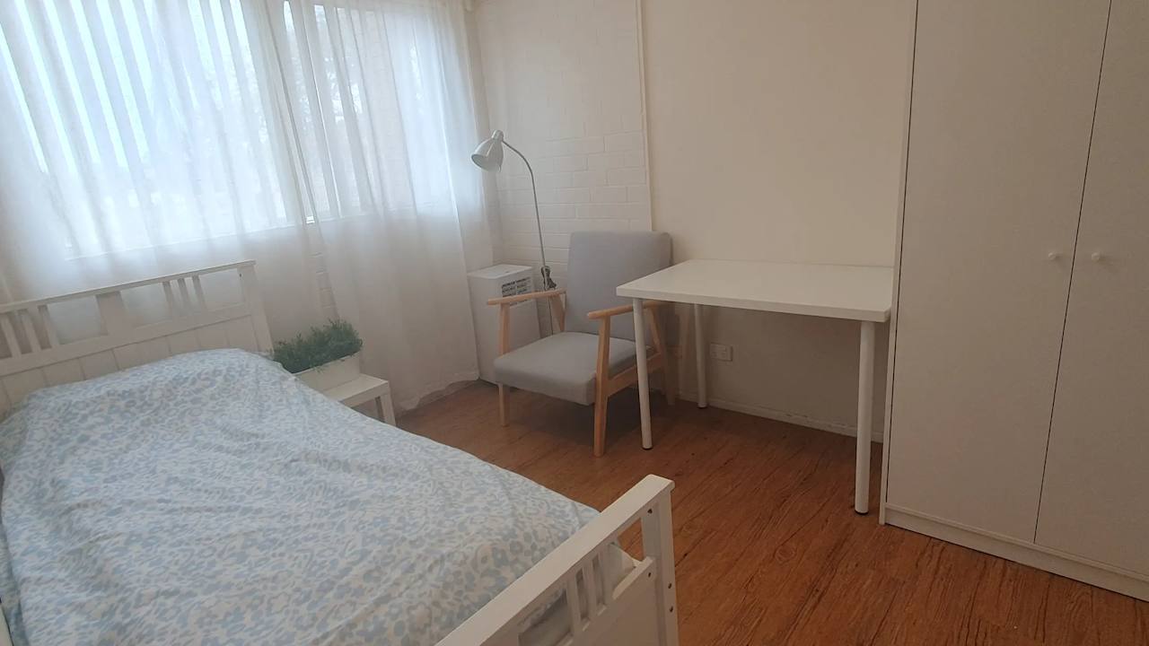 Furnished room in a share house