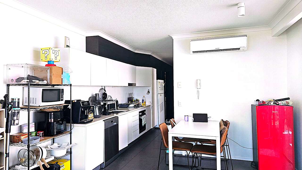 Furnished room with own bathroom