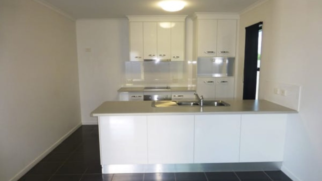 Unfurnished room with own bathroom