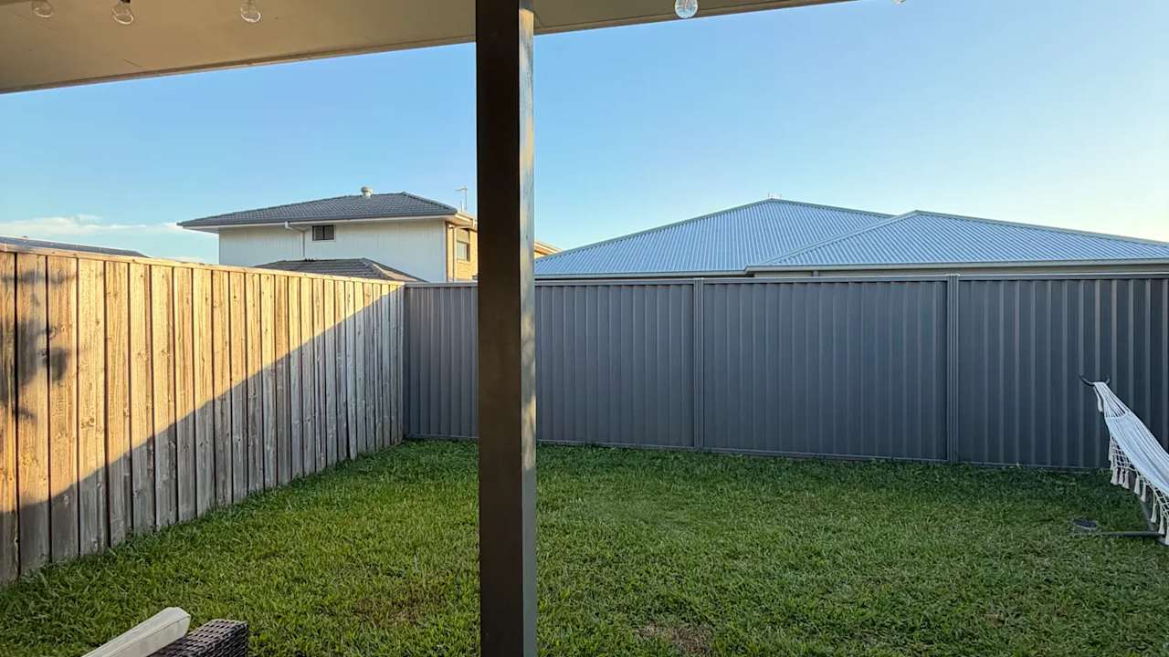 Unfurnished room in a share house