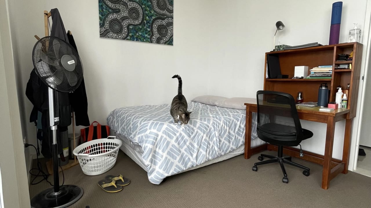 Unfurnished room with own bathroom