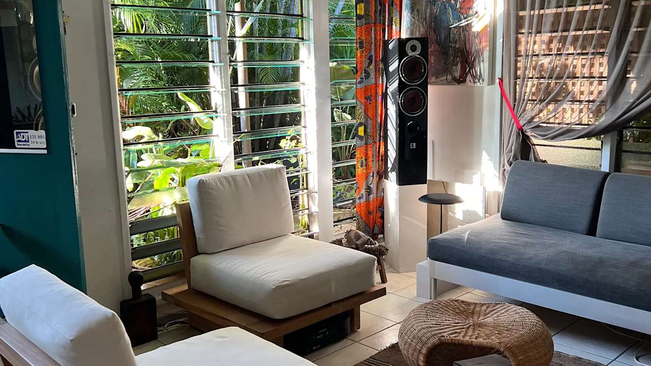 Furnished room in a share house