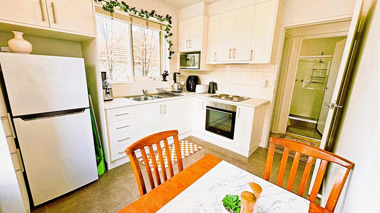Furnished room in a share house