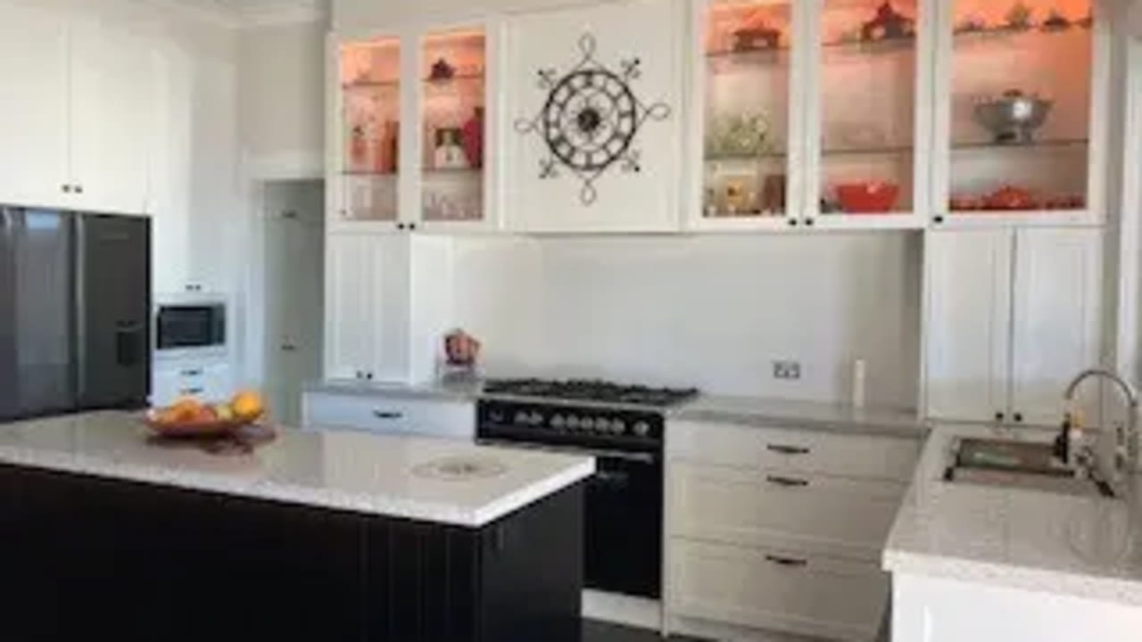 Room with ensuite in a share house