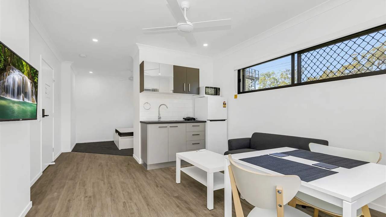 Furnished room studio flat for rent