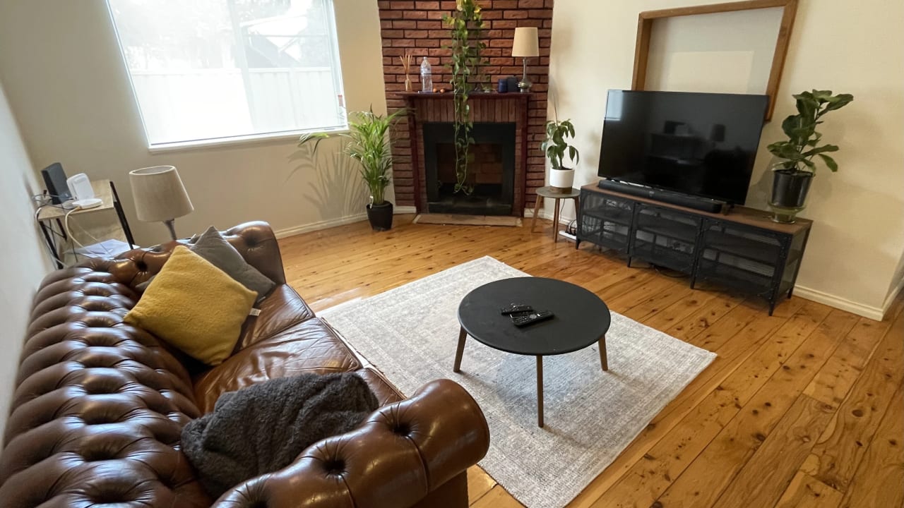 Unfurnished room in a share house