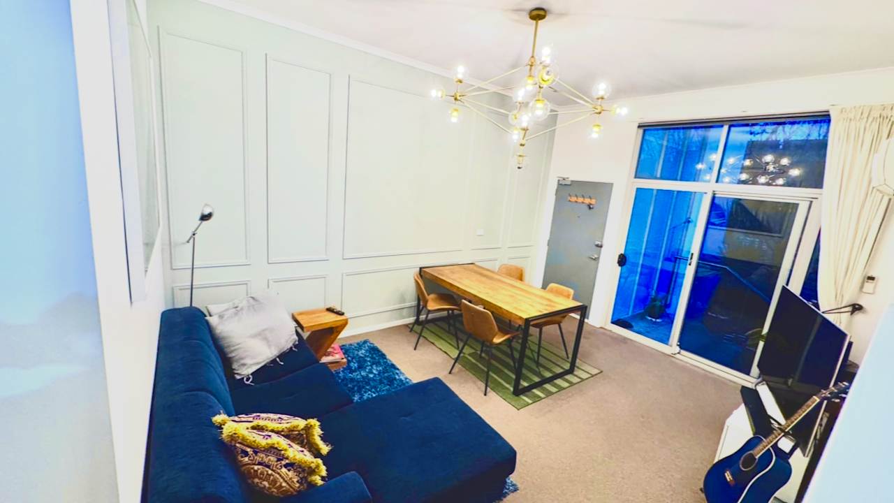 Whole property with 2 rooms for rent