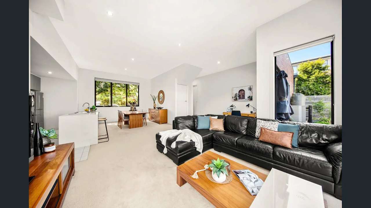 Whole property with 4 rooms for rent