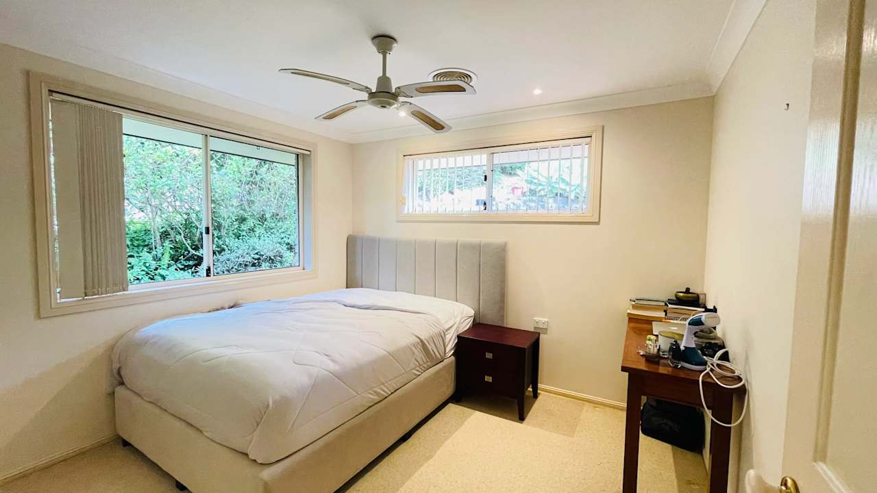 Furnished room in a share house
