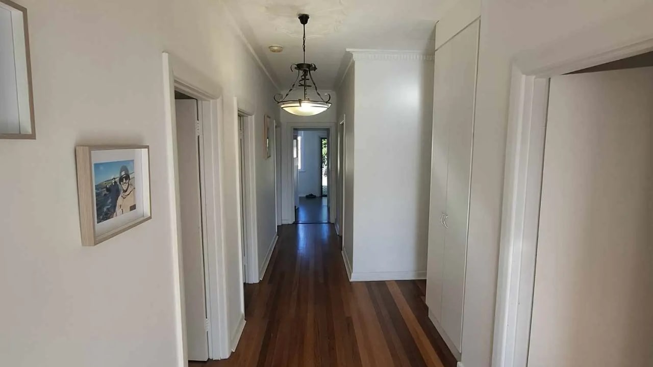 Unfurnished room in a share house