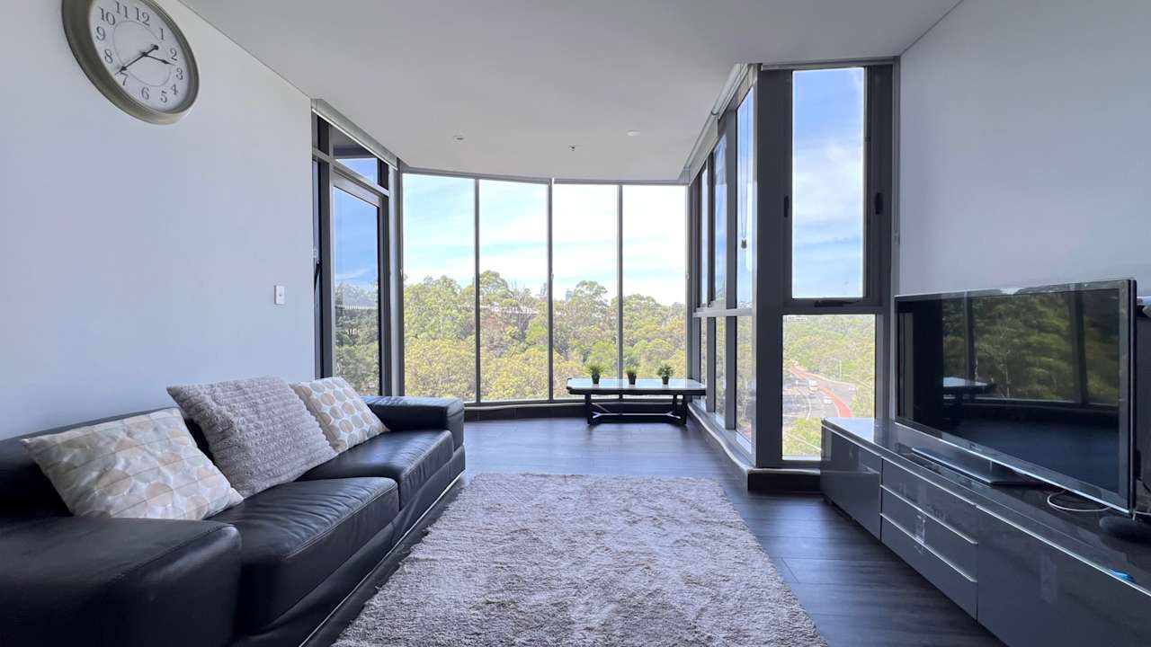 Furnished room with own bathroom