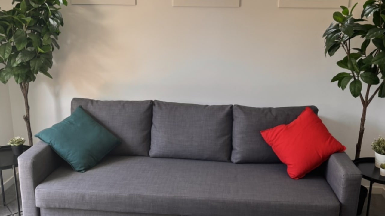 Furnished room in a share house