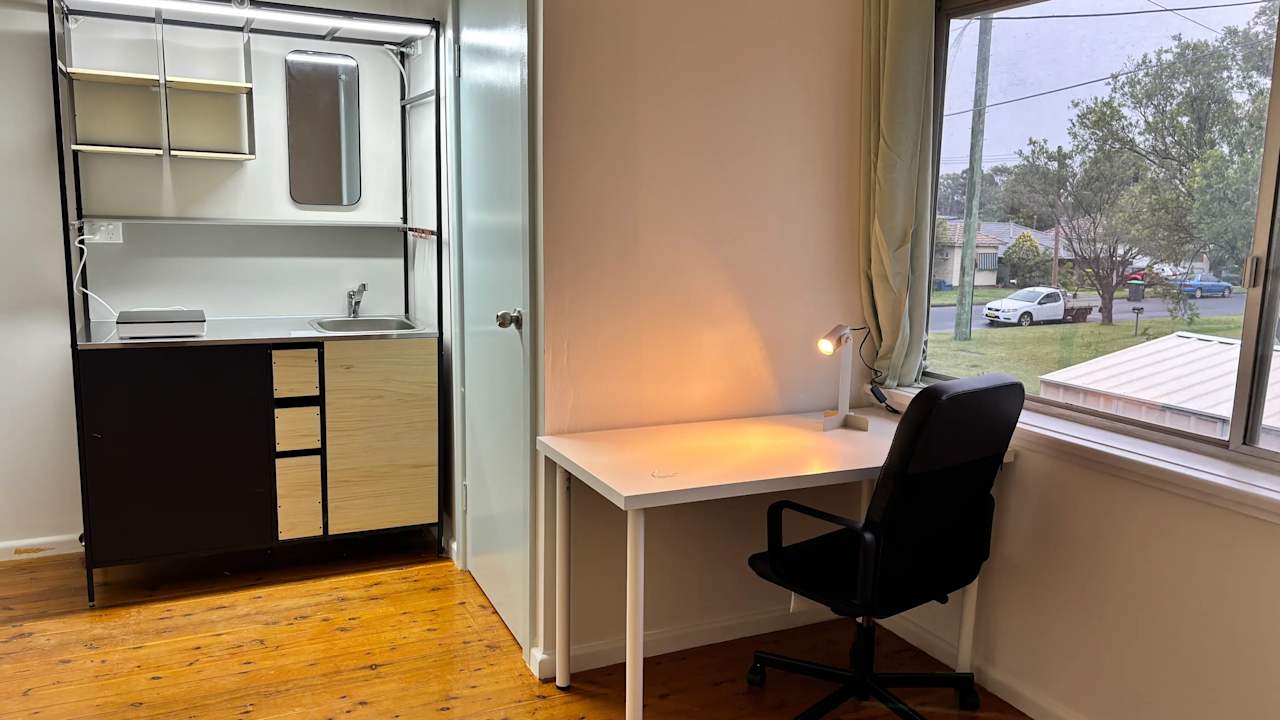 Furnished room with own bathroom