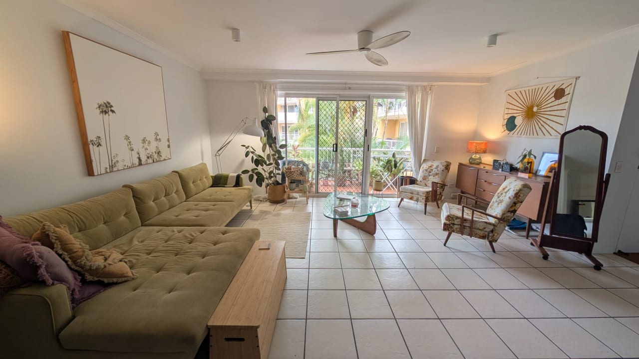 Furnished room with own bathroom